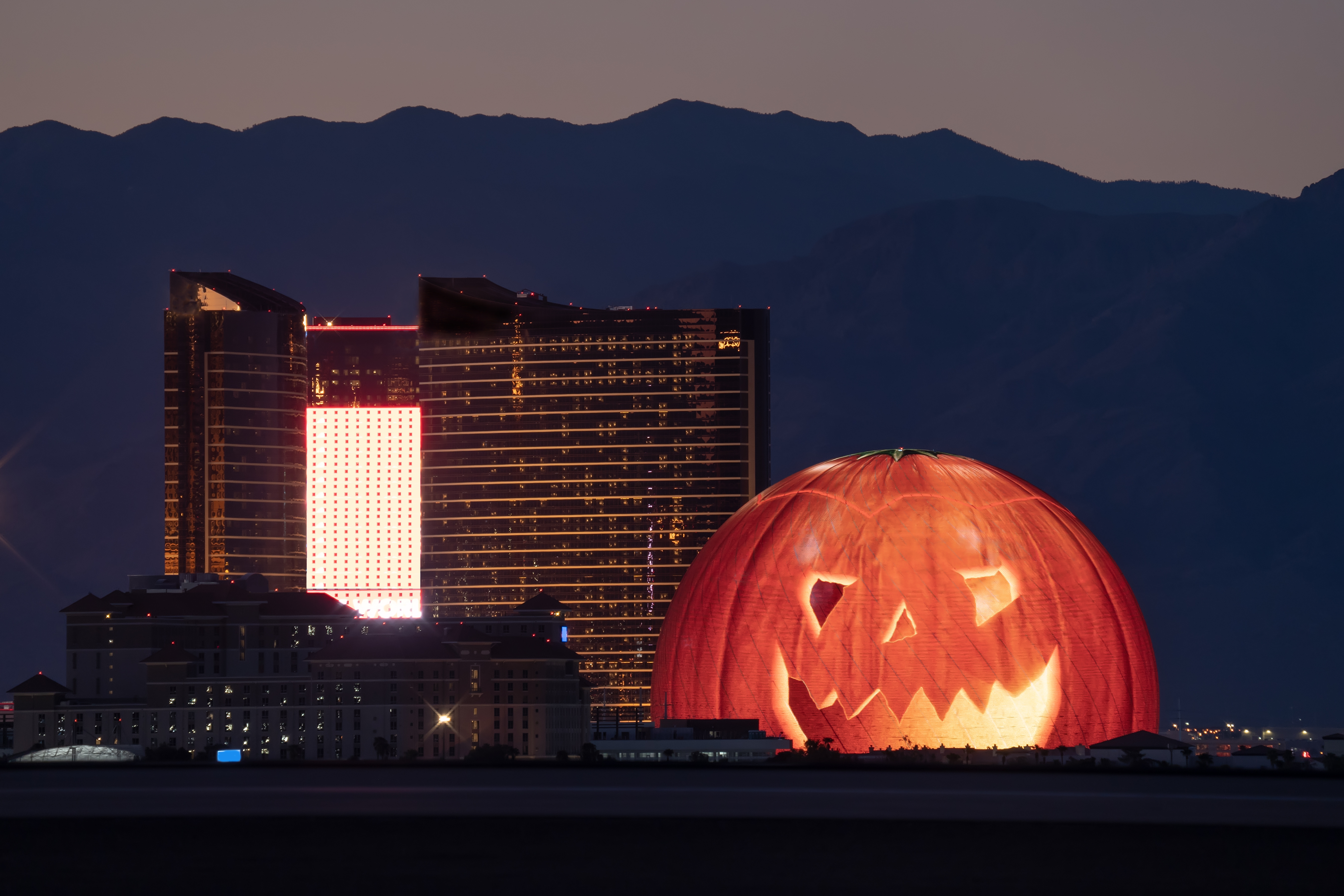 Jack O Lantern Shine On The Msg Sphere In Las Vegas Ahead Of Helloween.